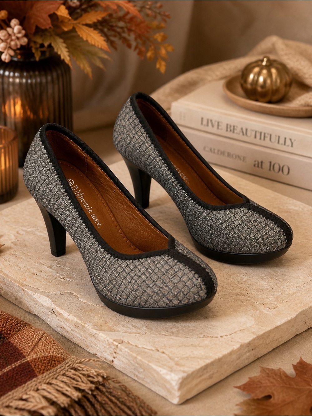 Bernie Mev Legend Gray Black Woven Heeled Pumps EU 39 (US 8.5) NWT Comfort Shoes